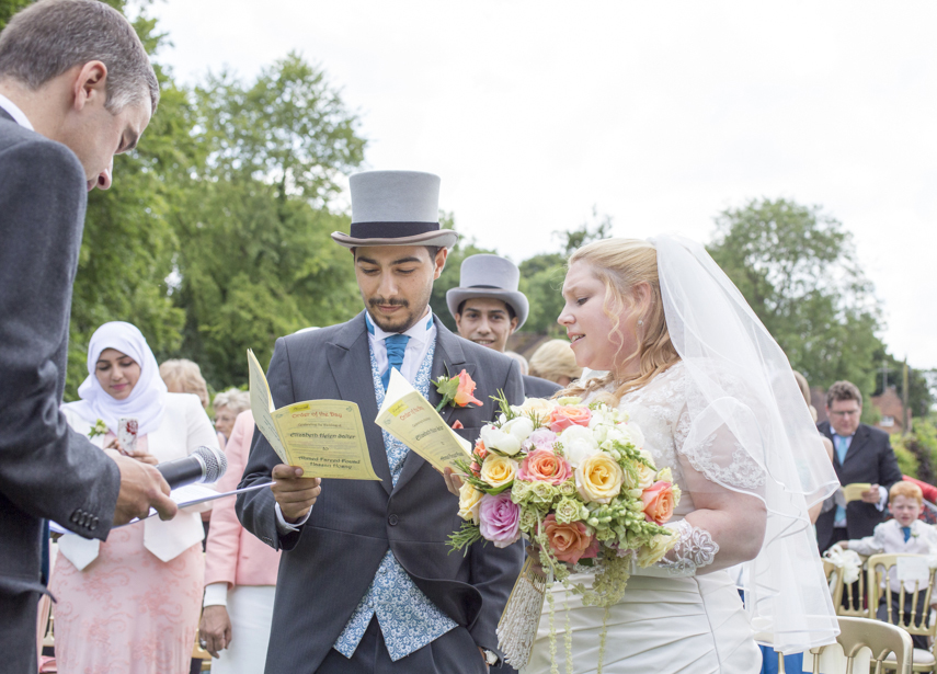candid & natural wedding photography in London